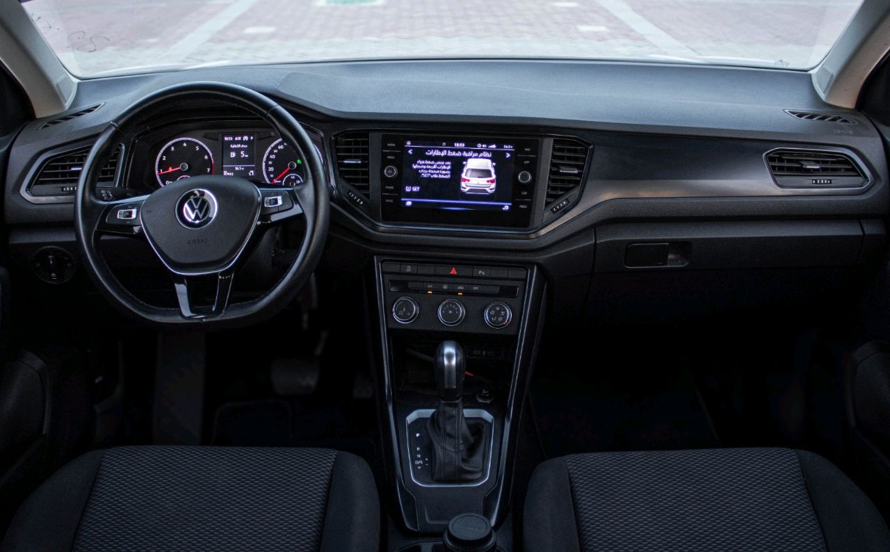 Volkswagen T-ROC - Image 8