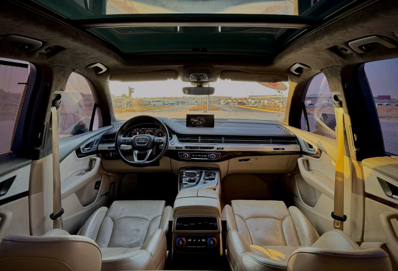 Audi Q7 - Image 4