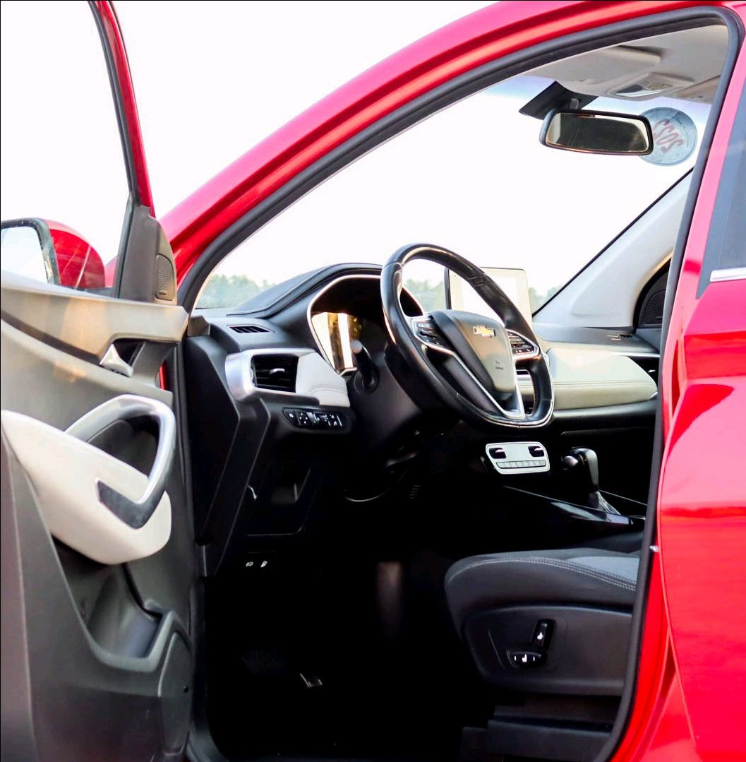 Chevrolet Captiva - Image 9