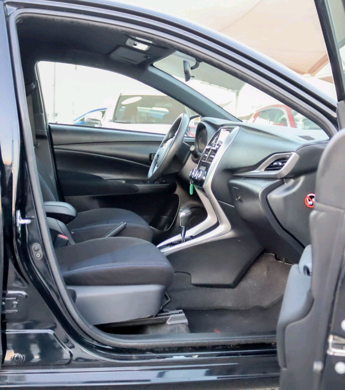 Toyota Yaris - Image 9