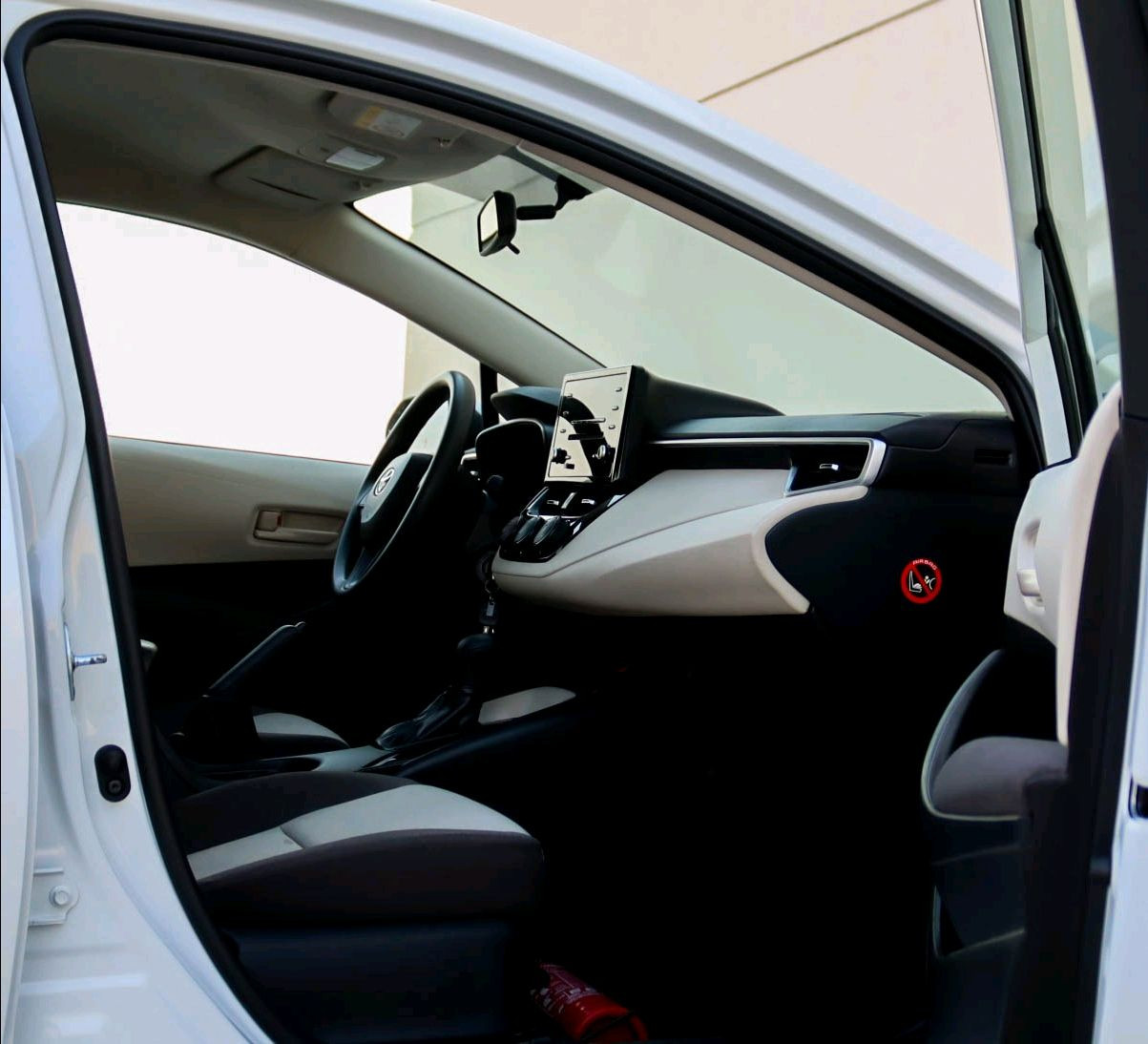 Toyota Corolla - Image 6