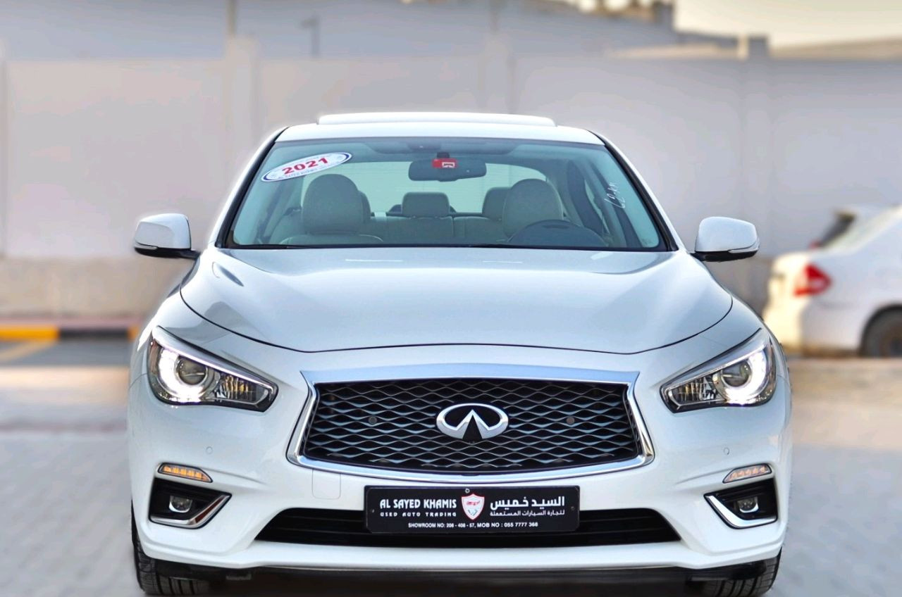 Infiniti Q50 - Image 4