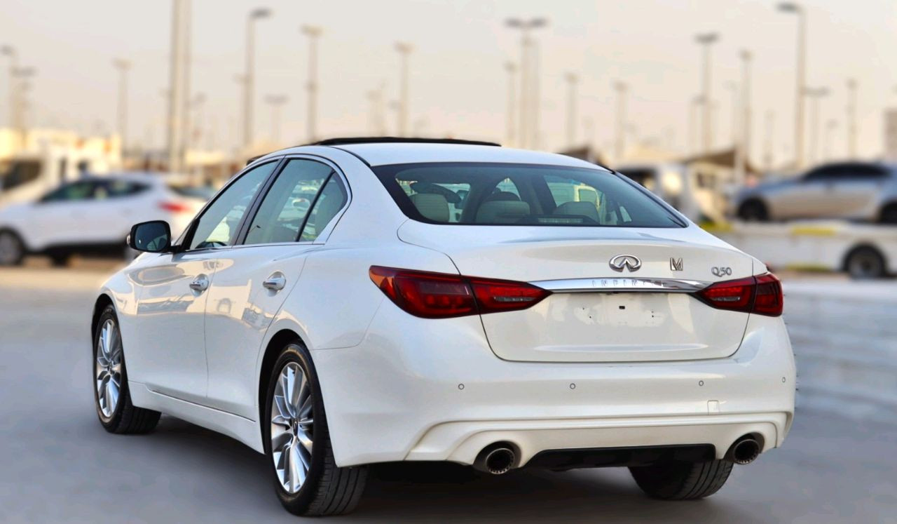 Infiniti Q50 - Image 12