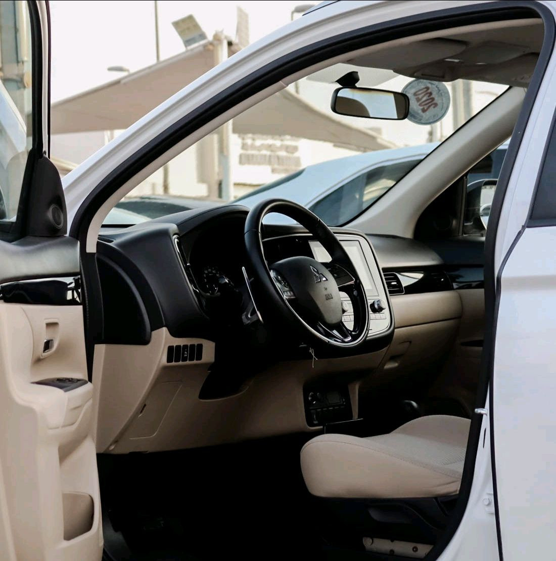 Mitsubishi Outlander - Image 6