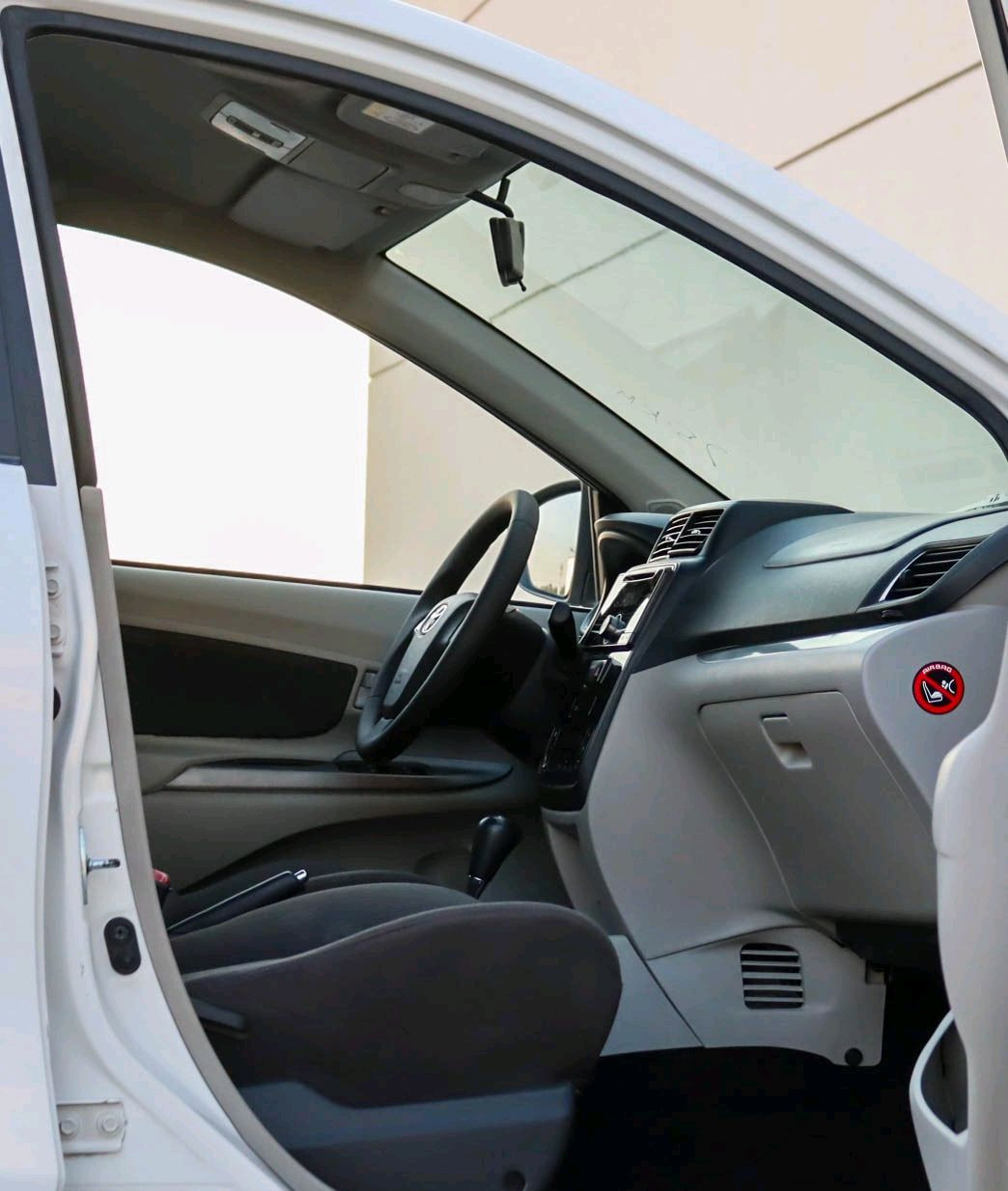 Toyota Avanza - Image 11