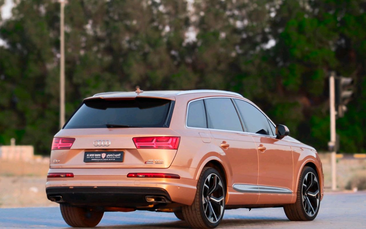 Audi Q7 - Image 8