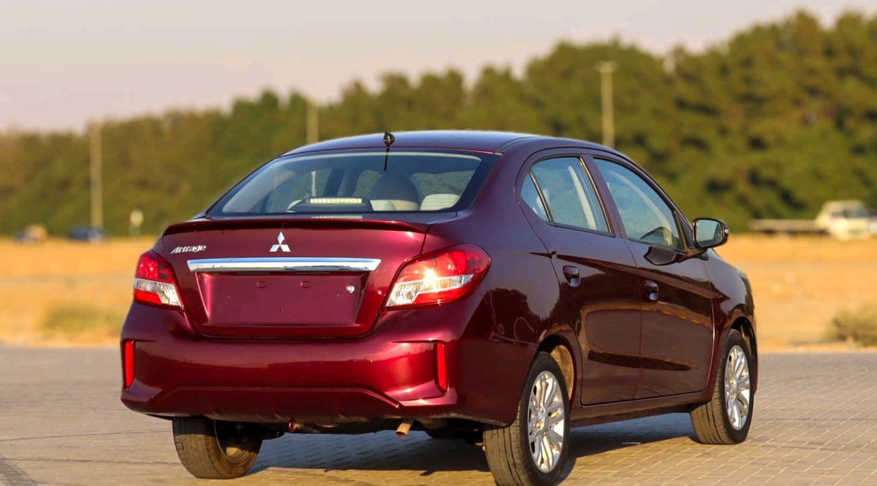 Mitsubishi Attrage - Image 9