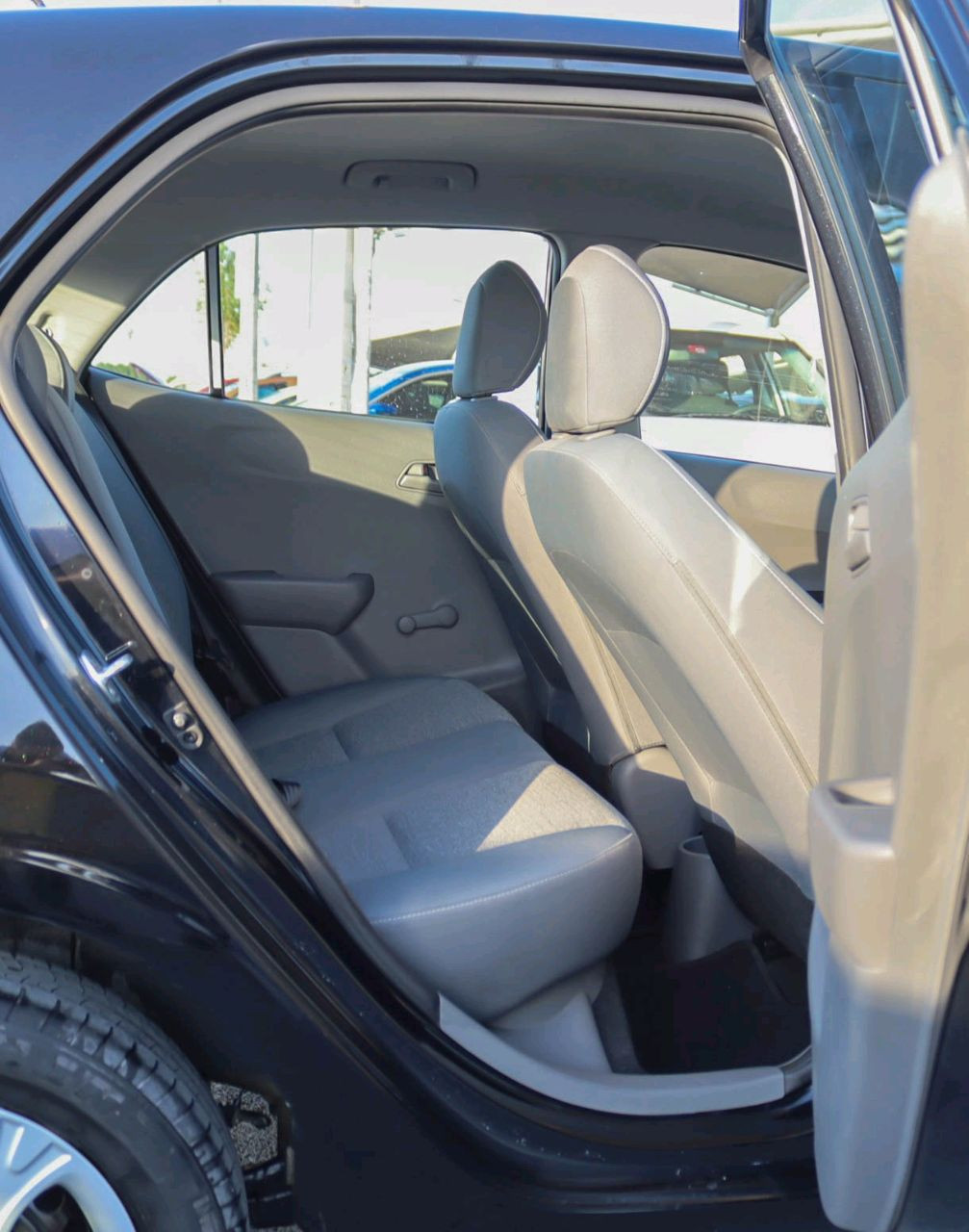 KIA Picanto - Image 4