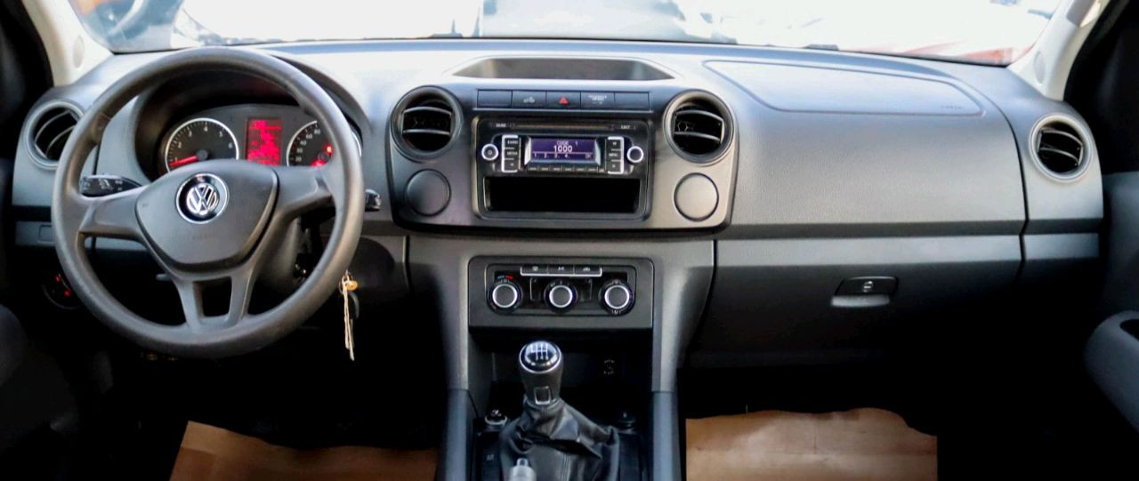 Volkswagen Amarok - Image 7