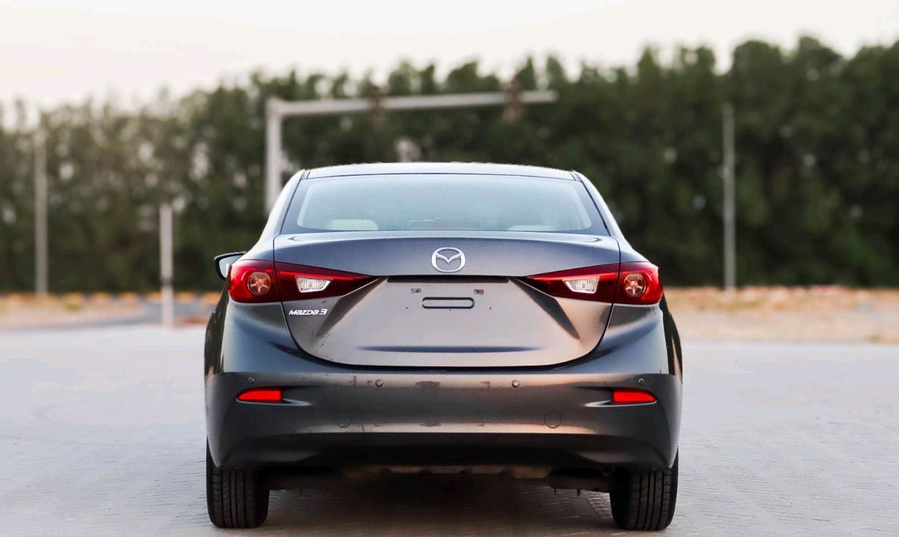 Mazda 3 - Image 8