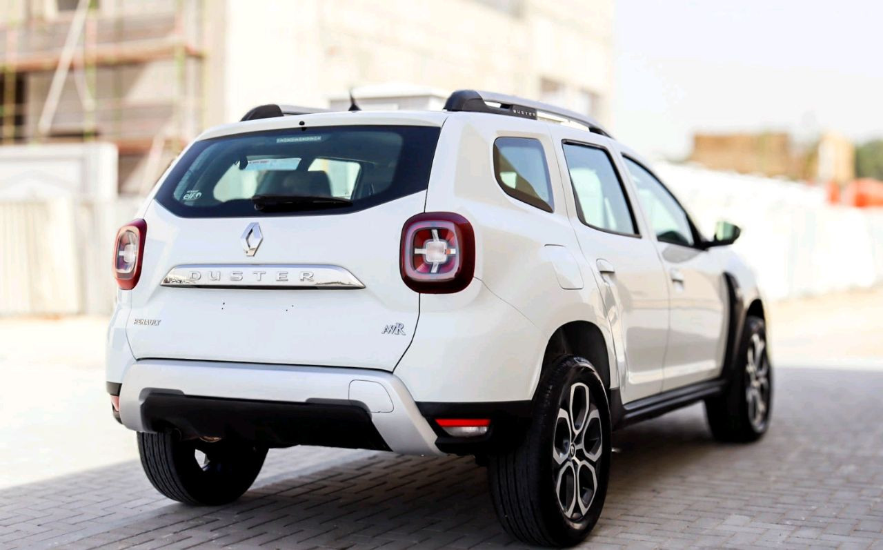 Renault Duster - Image 9