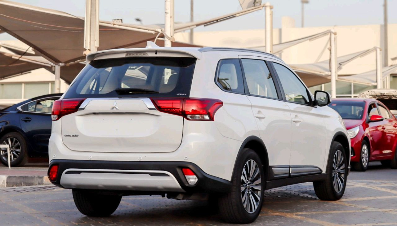 Mitsubishi Outlander - Image 5