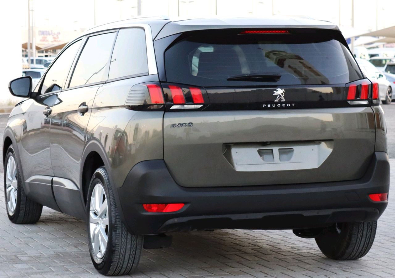 Peugeot 5008 - Image 8