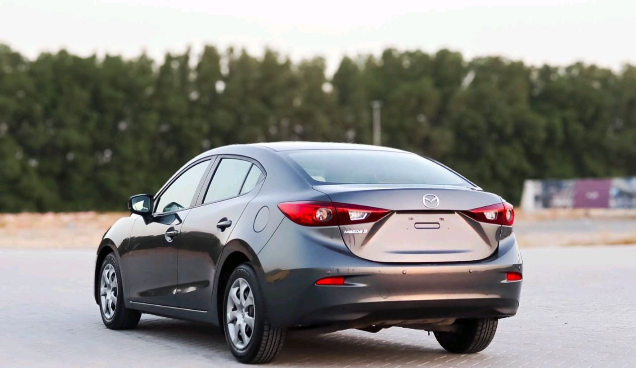 Mazda 3 - Image 10