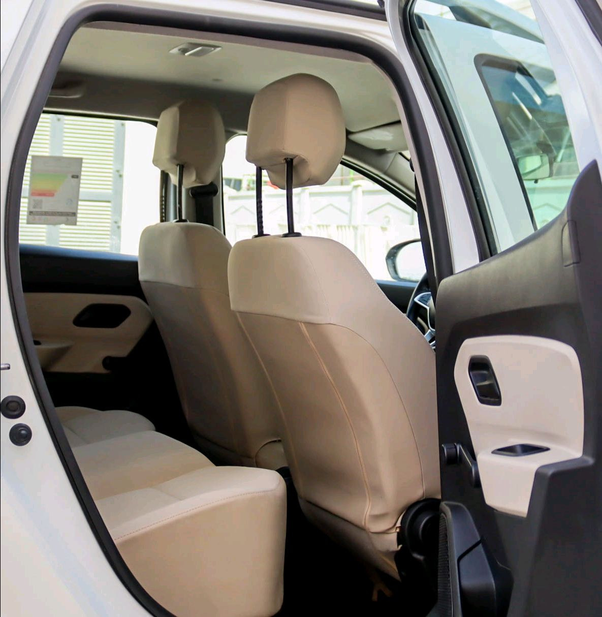 Renault Duster - Image 12
