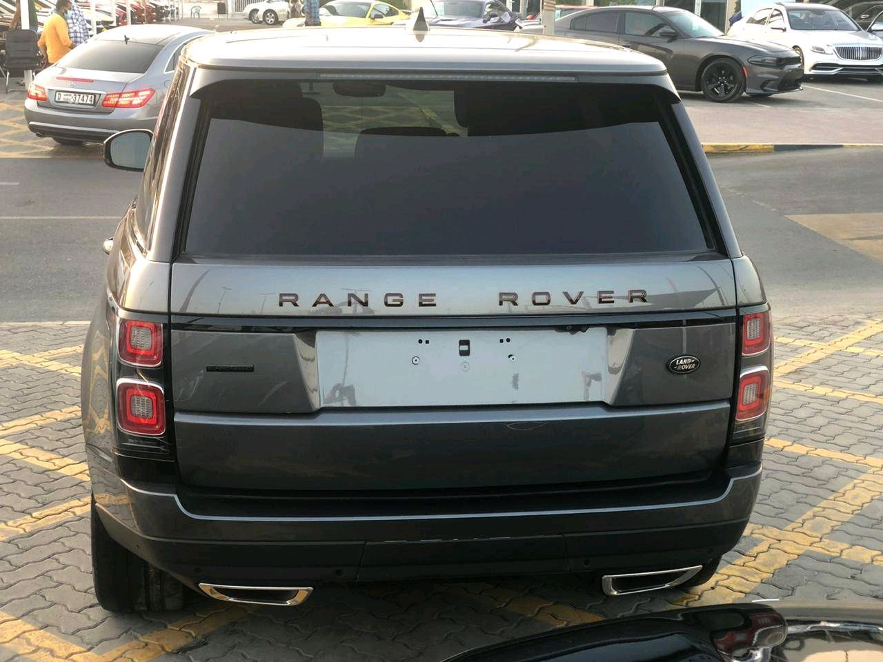 Range Rover Vogue - Image 3