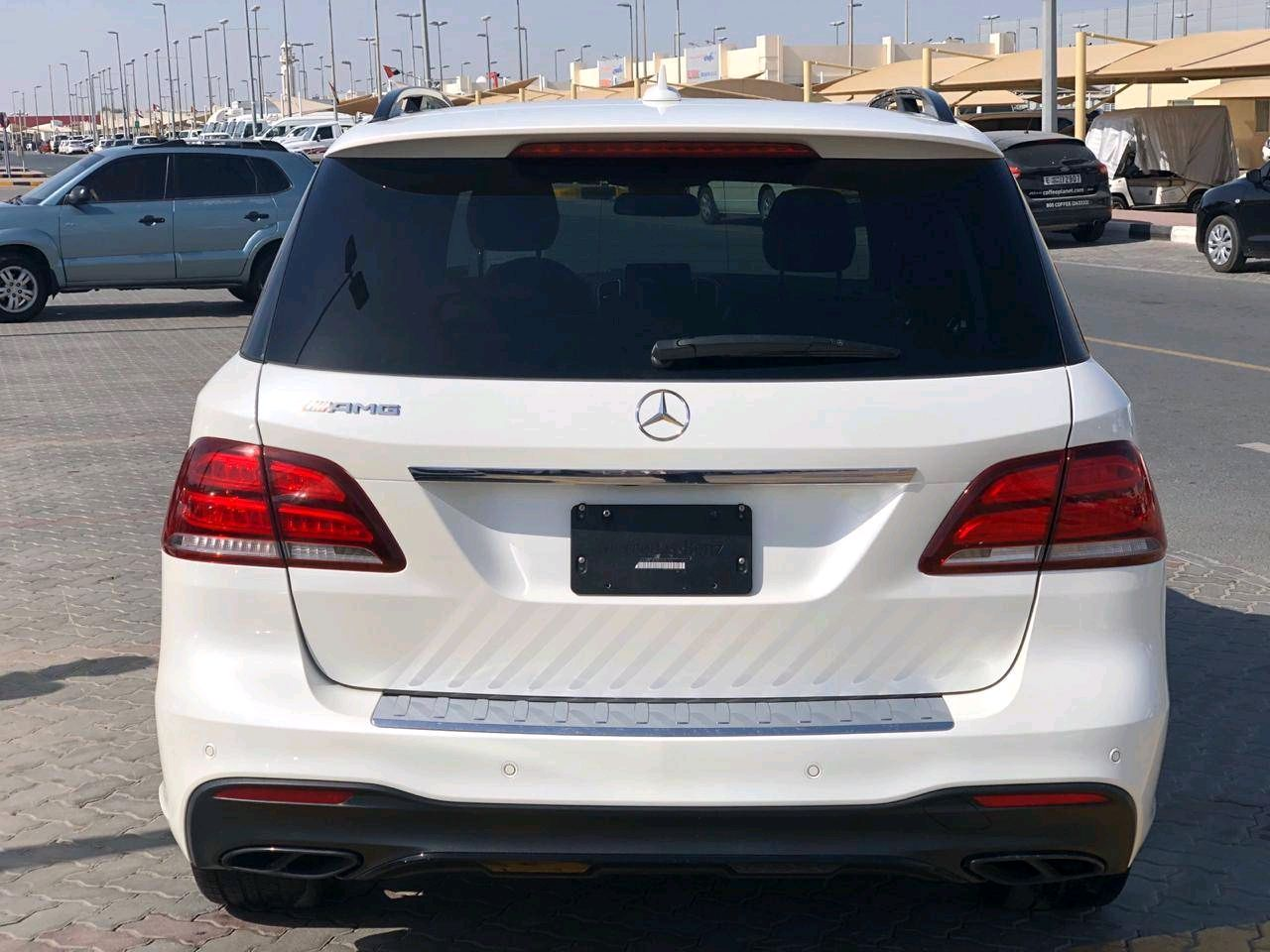 Mercedes Benz GLE SUV - Image 5