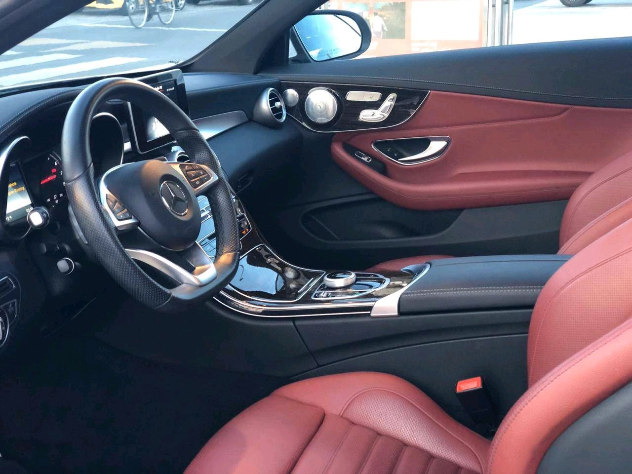 Mercedes Benz C-Class - Image 5