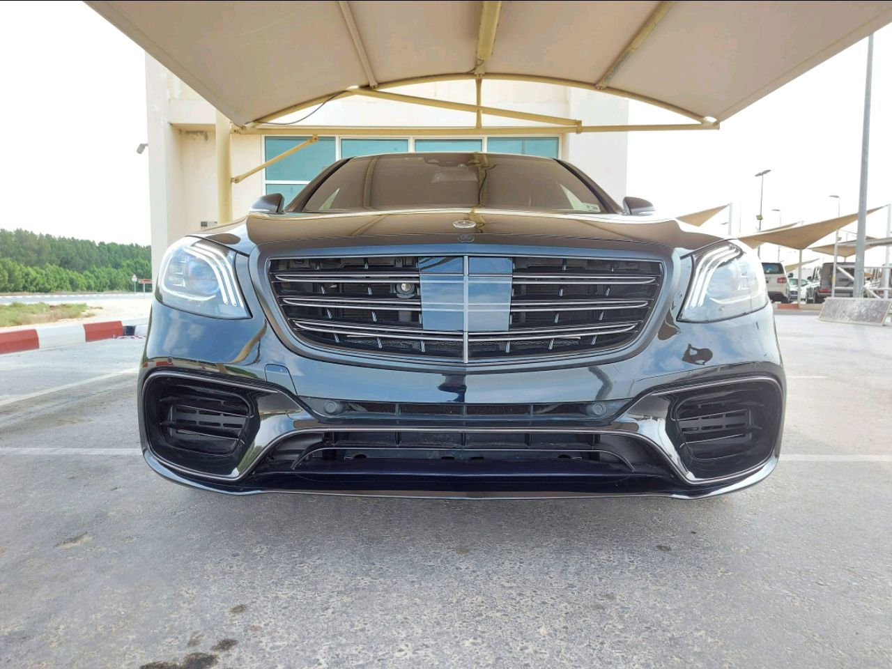 Mercedes Benz S-Class - Image 3