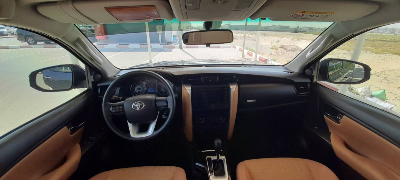 Toyota Fortuner - Image 4