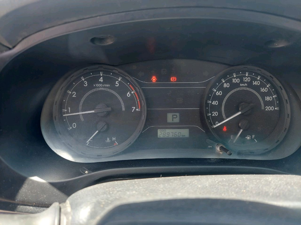 Toyota Hilux - Image 5