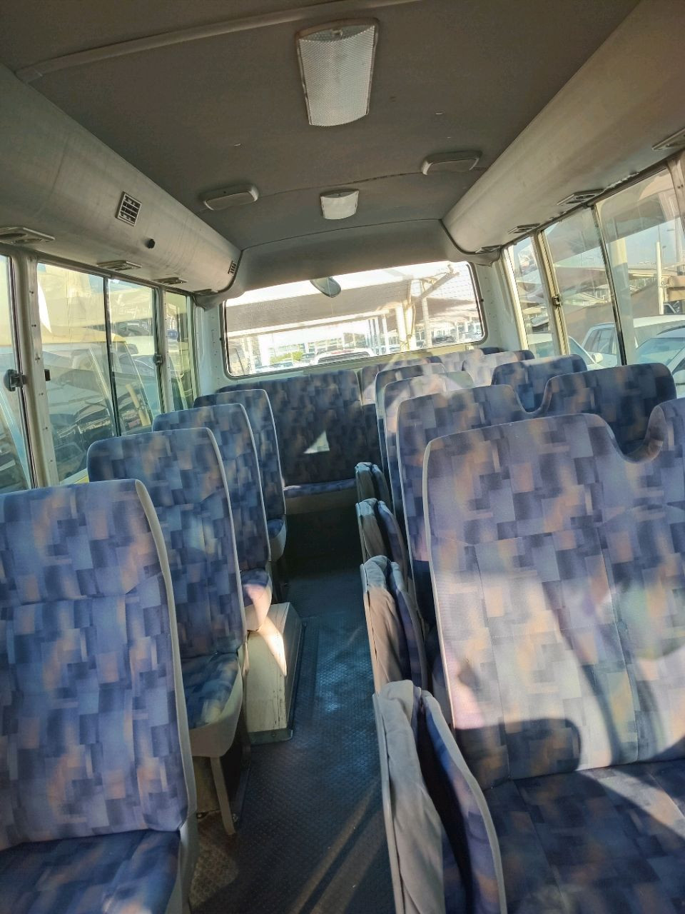 Nissan Civilian - Image 7