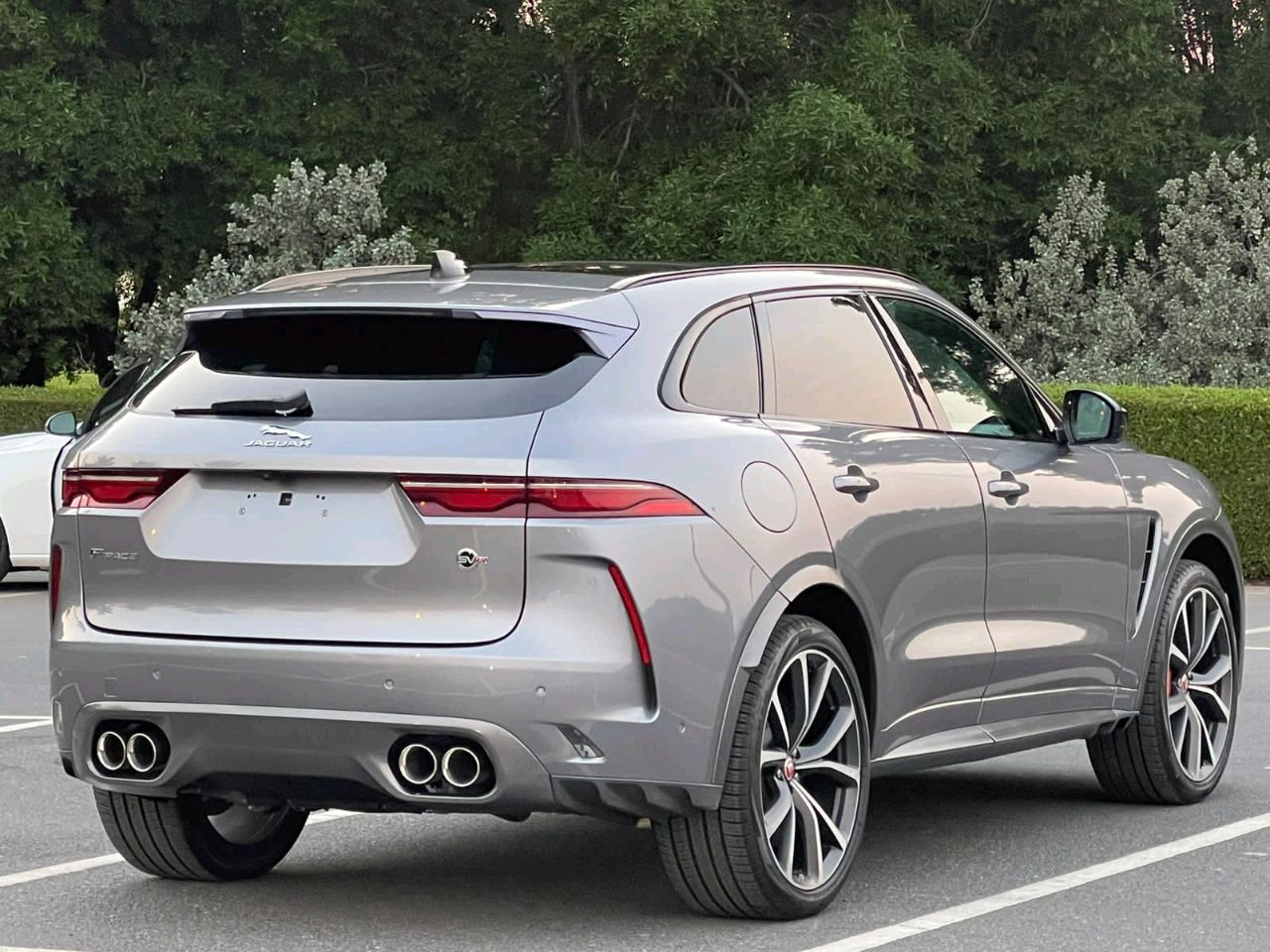 Jaguar SVR - Image 12