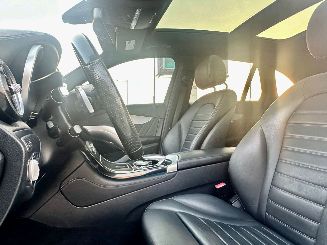 Mercedes Benz GLC - Image 5
