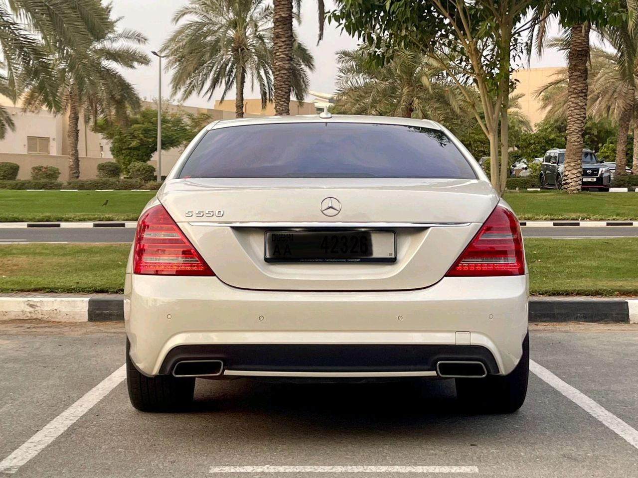 Mercedes Benz S-Class - Image 6