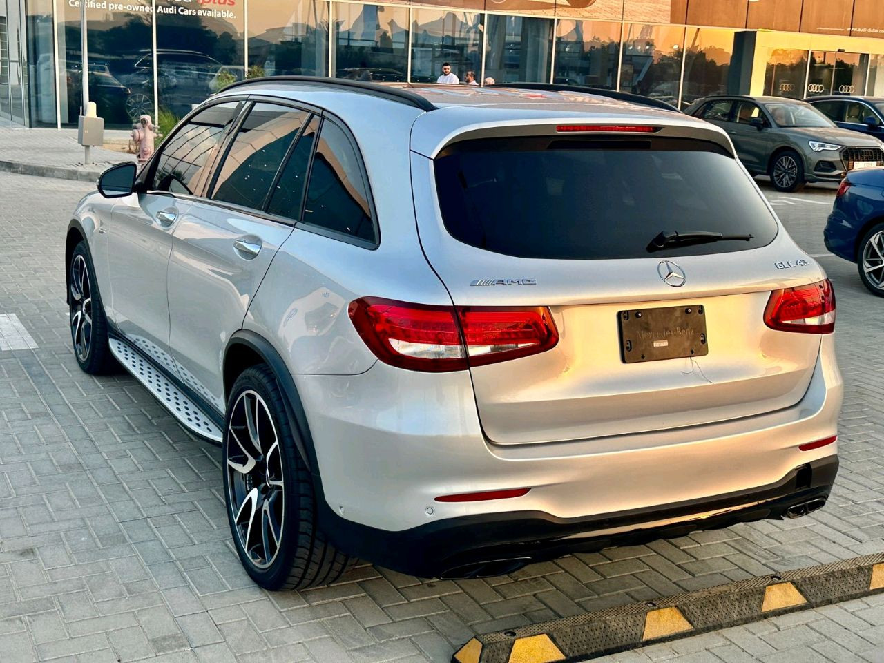 Mercedes Benz GLC - Image 11
