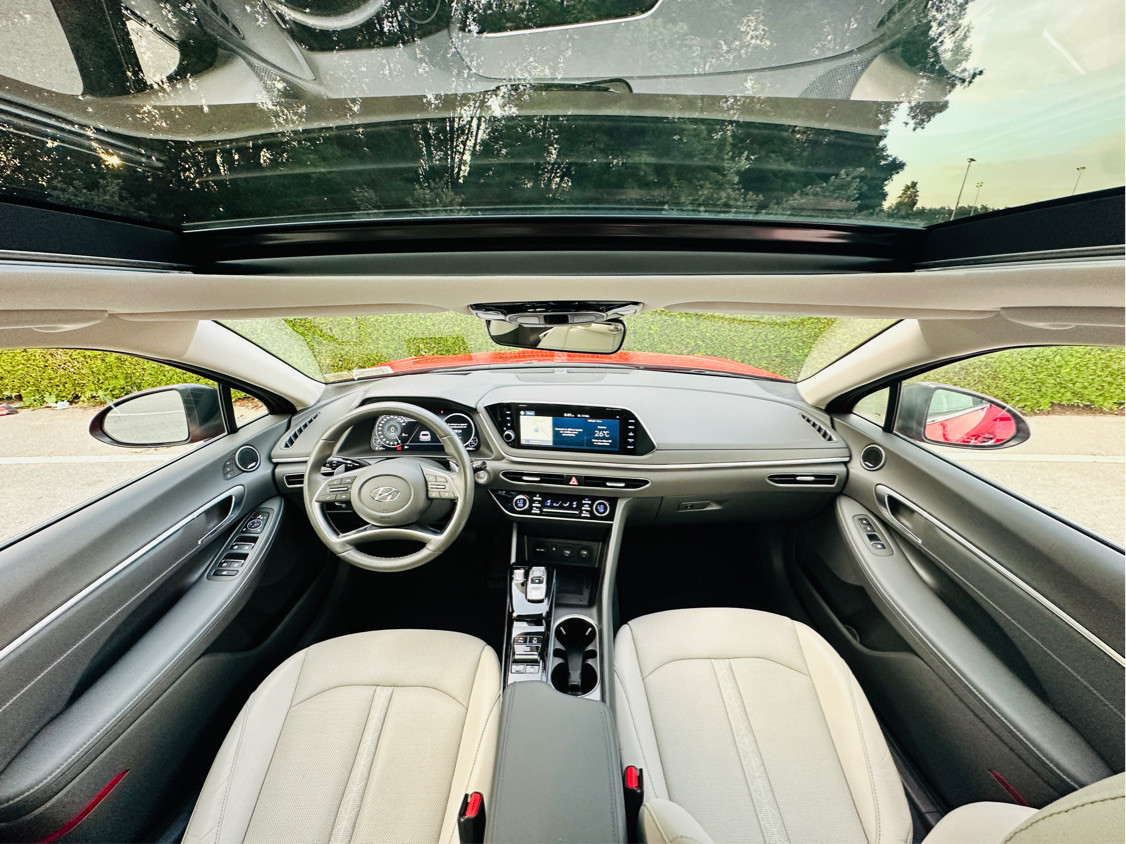 Hyundai Sonata - Image 11