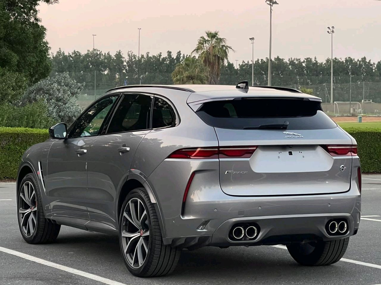 Jaguar SVR - Image 4