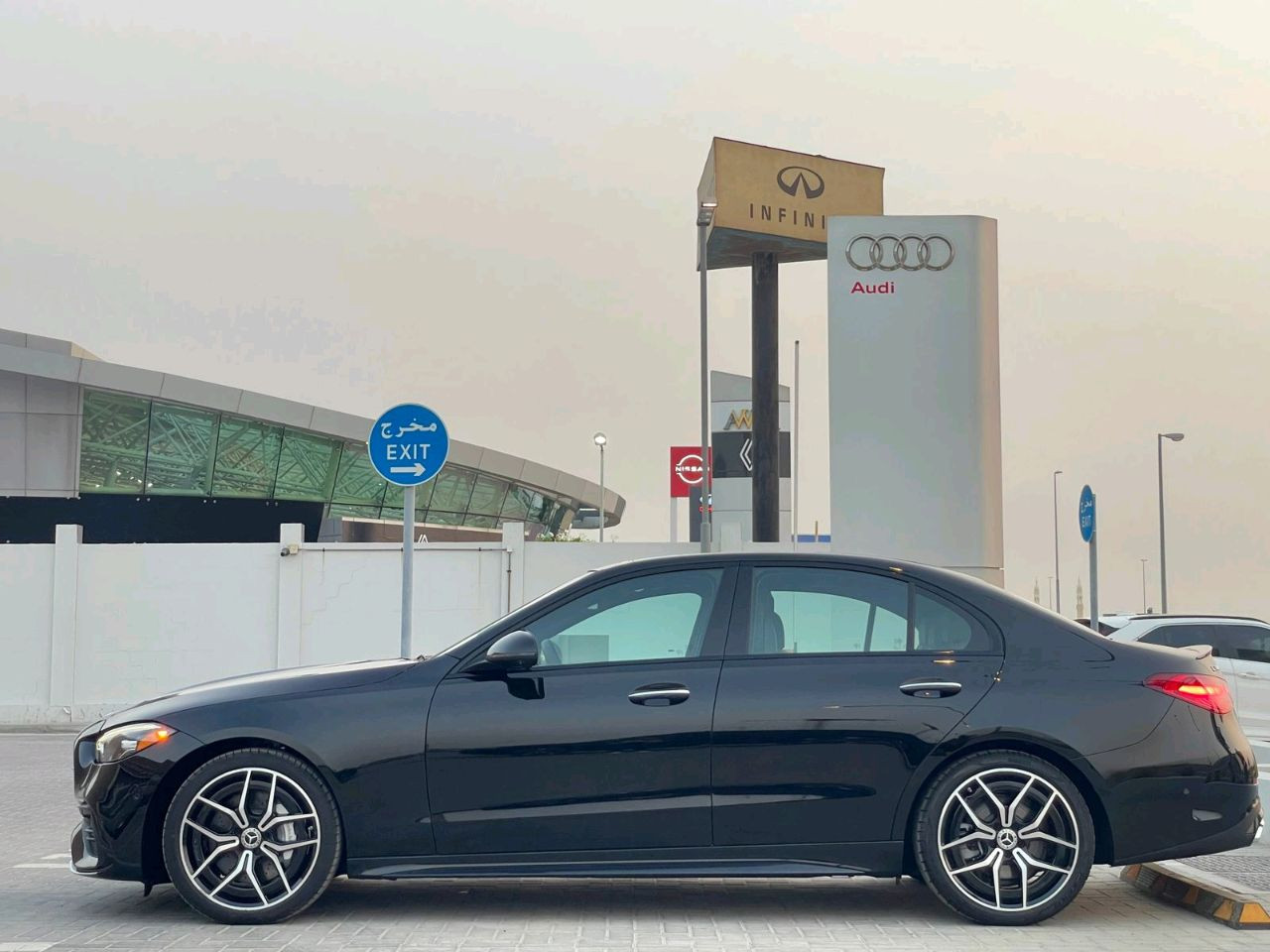 Mercedes Benz C-Class - Image 5