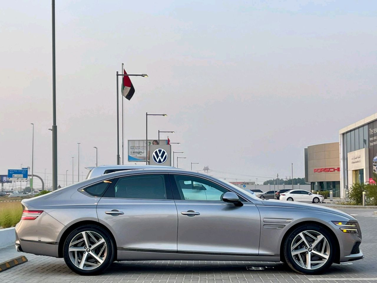 Genesis G 80 - Image 4