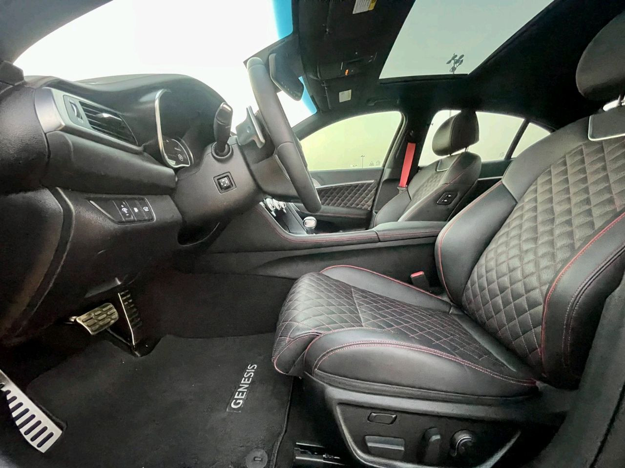 Genesis G 70 - Image 3
