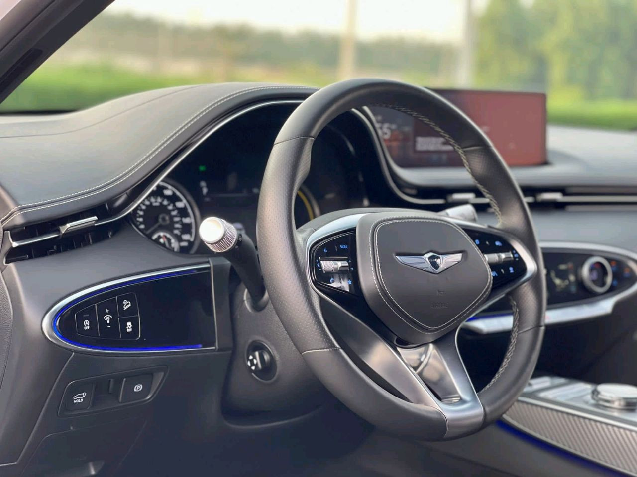 Genesis GV70 - Image 6