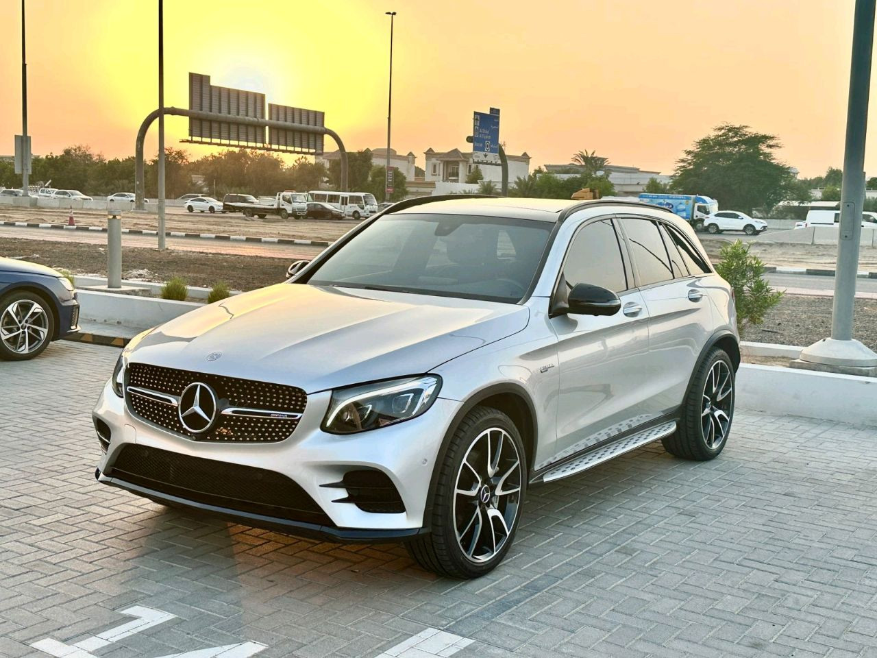 Mercedes Benz GLC - Image 9