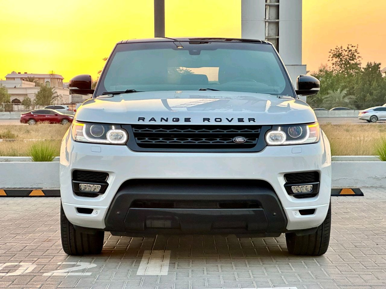 Range Rover Autobiography - Image 3
