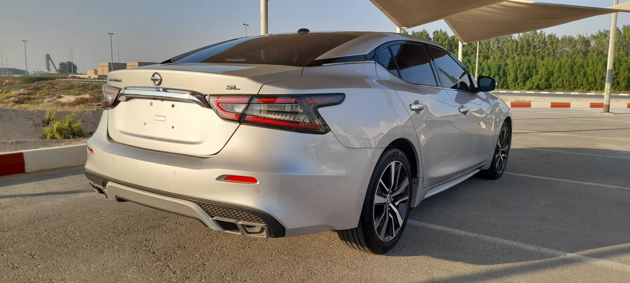 Nissan Maxima - Image 4