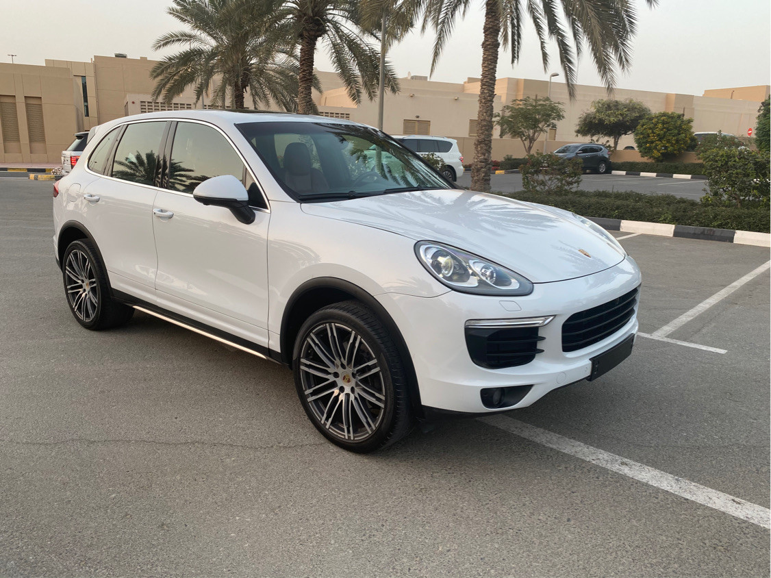 Porsche Cayenne - Image 4