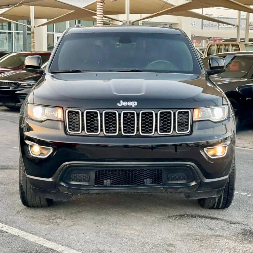 Jeep Grand Cherokee - Image 8