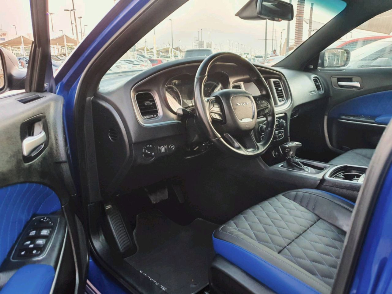 Dodge Charger - Image 6