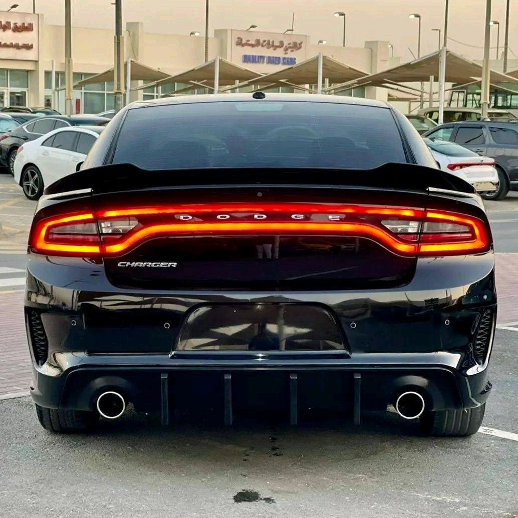 Dodge Charger - Image 2