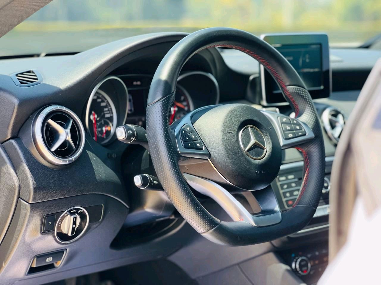 Mercedes Benz CLA - Image 6