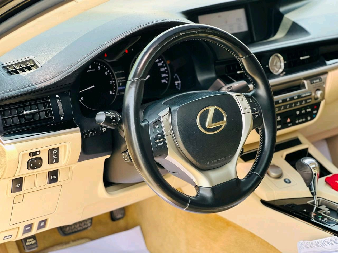 Lexus ES-Series - Image 7