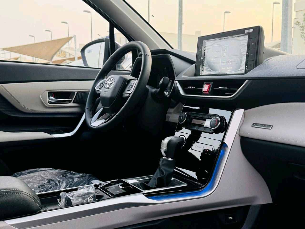 Toyota VELOZ - Image 3