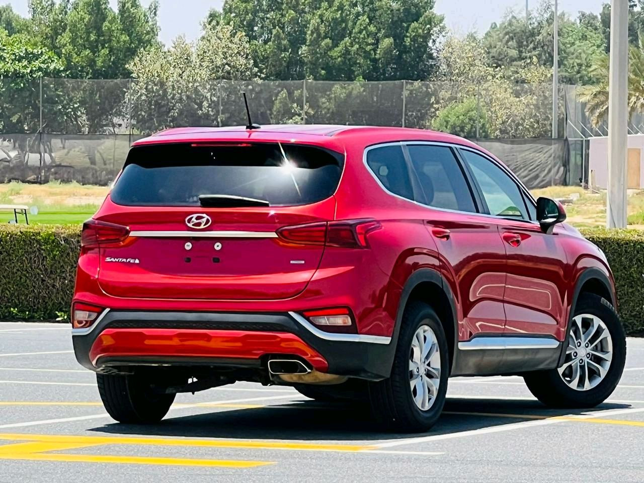 Hyundai Santa Fe - Image 11