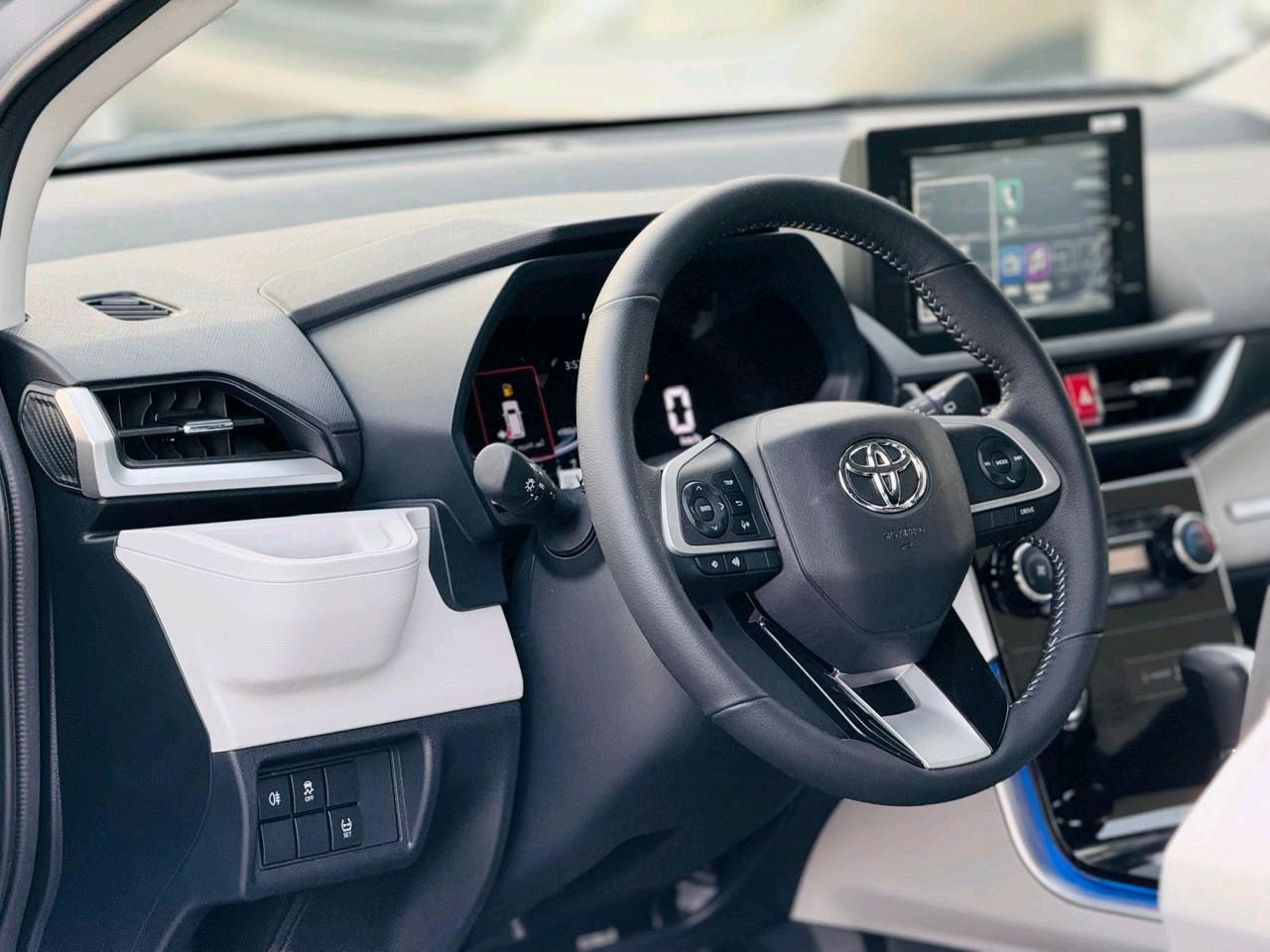 Toyota VELOZ - Image 6