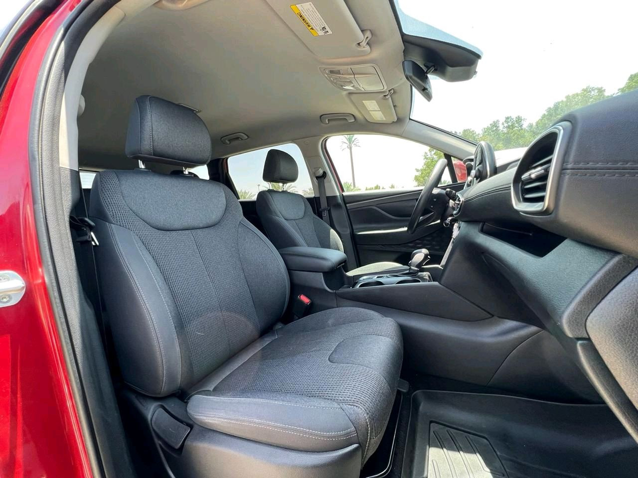 Hyundai Santa Fe - Image 12