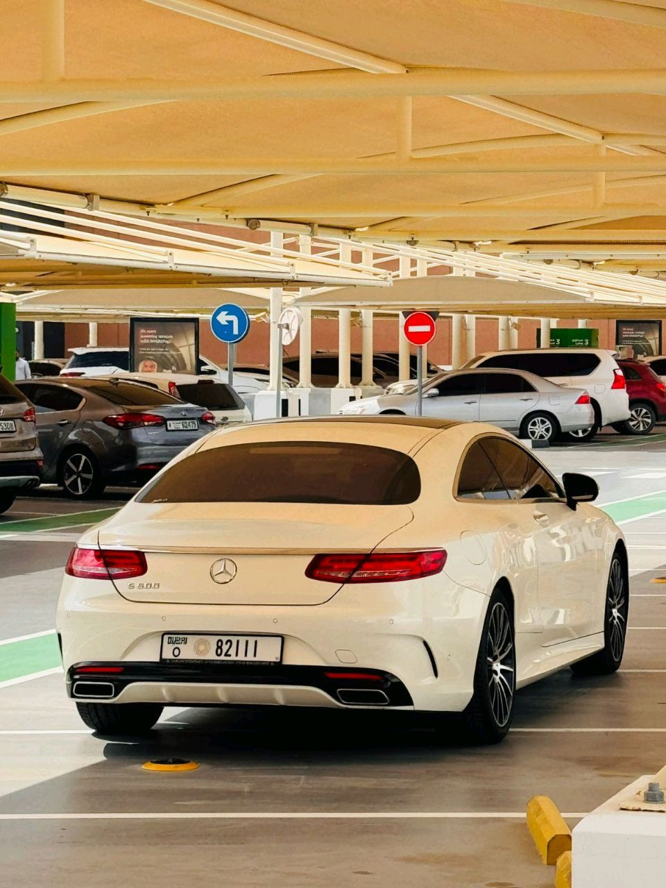 Mercedes Benz S-Class - Image 3